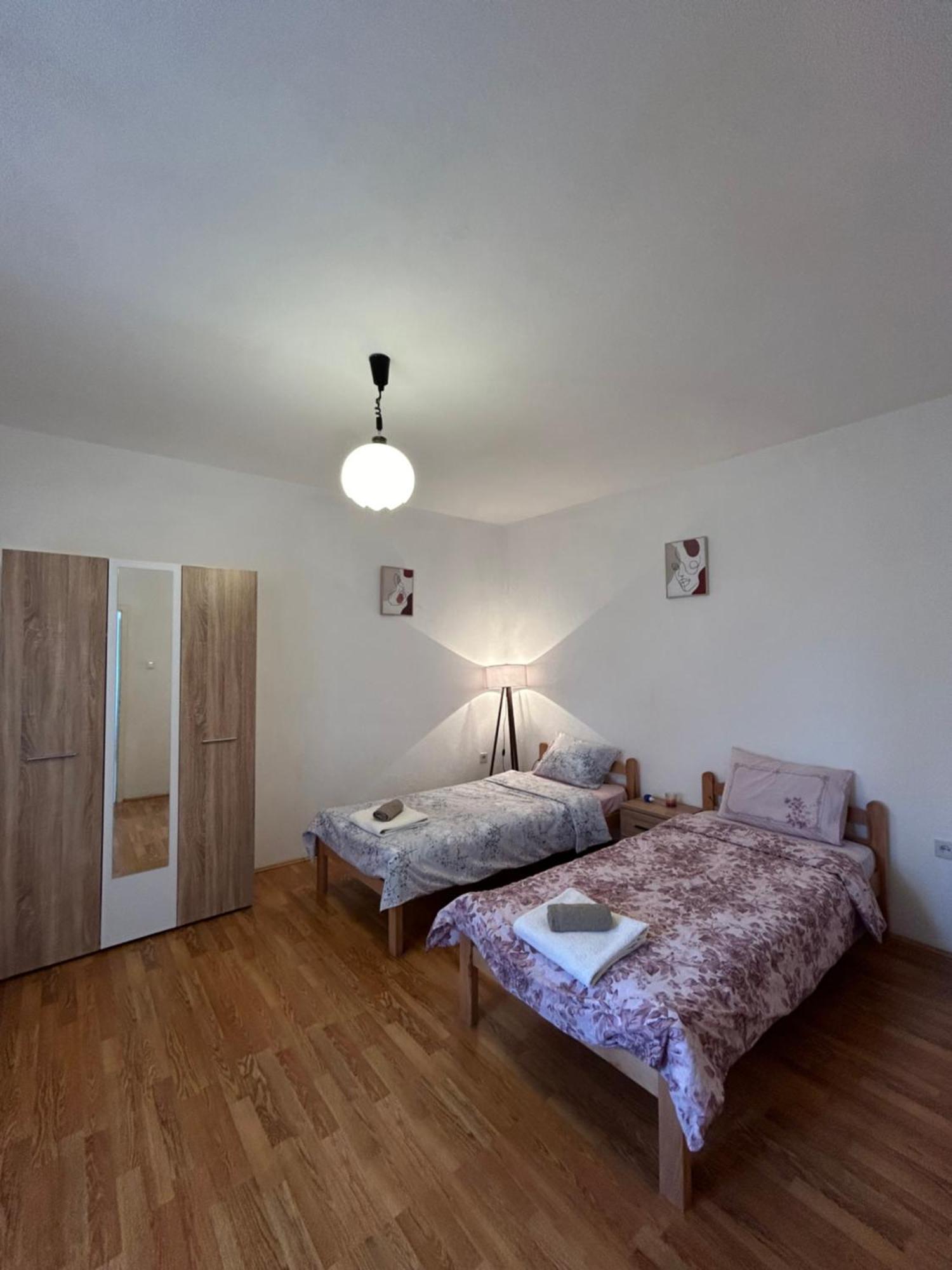 Blue Shell Apartments Котор Екстер'єр фото